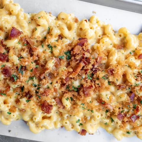Sheet Pan Mac Cheese Bacon