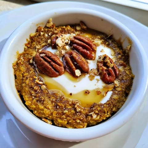 Pumpkin Spice Baked Oats